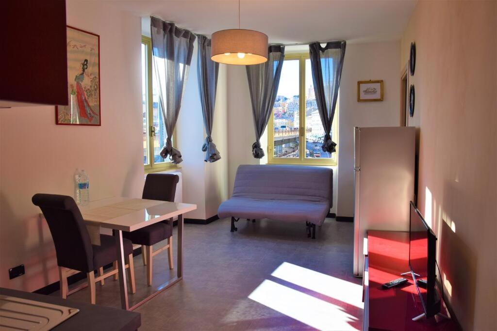 Bluhouse Apartment เจนัว ภายนอก รูปภาพ