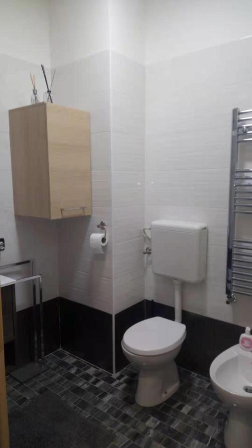Bluhouse Apartment เจนัว ภายนอก รูปภาพ
