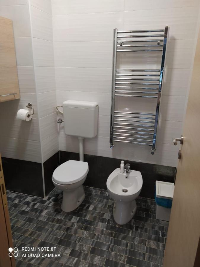 Bluhouse Apartment เจนัว ภายนอก รูปภาพ